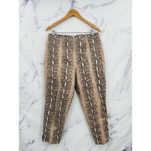 B021 Newport News Vintage Leather Snakeskin Pants